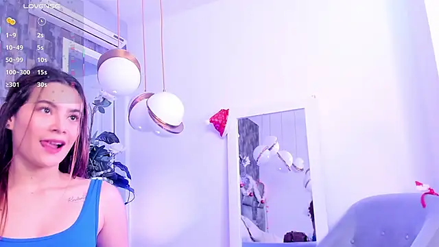 Snapshot of SaraAlvarezx chatting on 12-13-25, 07:53 SaraAlvarezx online show from 12-13-25, 07:53