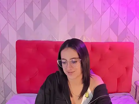 Snapshot of IsabellaRousset chatting on 12-02-25, 05:24 IsabellaRousset online show from 12-02-25, 05:24