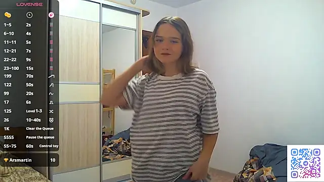 AlissaGerardo online show from 12-16-25, 02:11