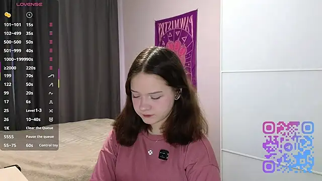 AlissaGerardo online show from 04-11-26, 10:08