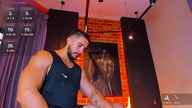 Scottfishcer1 online show from 12-22-25, 07:22