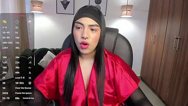 emma connor1 online show from 11-22-25, 12:15