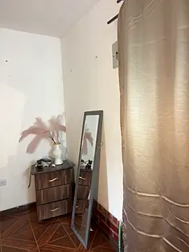 alisaa jhons1 online show from 04-15-26, 03:08