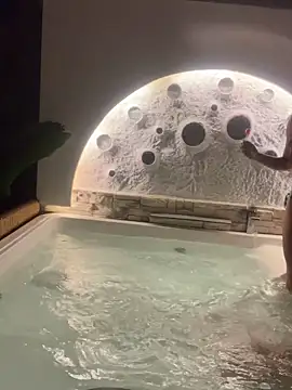 alisaa jhons1 online show from 04-16-26, 12:00