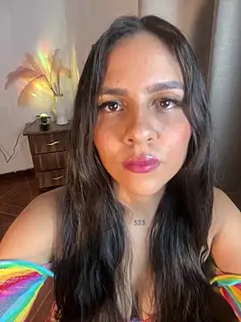 alisaa jhons1 online show from 04-21-26, 12:23