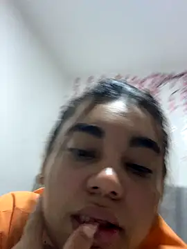 Anny arango1 online show from 12-15-25, 03:33