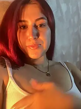 JimenaWhite online show from 11-22-25, 05:39