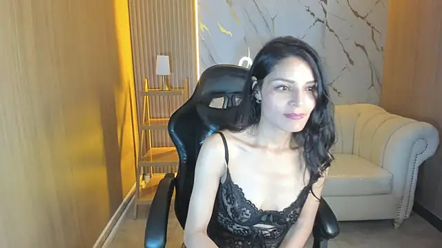 Snapshot of Valery_tf chatting on 12-13-25, 08:14 Valery tf online show from 12-13-25, 08:14