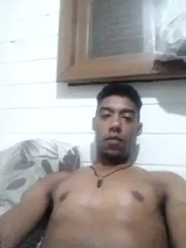 Snapshot of evertonx25 chatting on 01-11-26, 06:51 evertonx25 online show from 01-11-26, 06:51