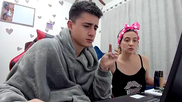 Snapshot of minervaystiven chatting on 03-17-26, 03:22 minervaystiven online show from 03-17-26, 03:22