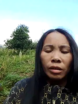 Snapshot of Ana_hoa chatting on 11-13-25, 08:57 Ana hoa online show from 11-13-25, 08:57