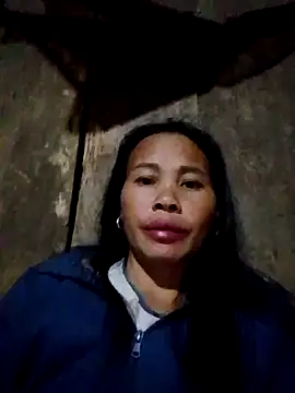 Snapshot of Ana_hoa chatting on 11-21-25, 01:32 Ana hoa online show from 11-21-25, 01:32