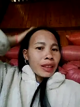 Snapshot of Ana_hoa chatting on 11-27-25, 07:10 Ana hoa online show from 11-27-25, 07:10