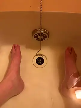 Snapshot of houkeiboy78 chatting on 11-26-25, 09:32 houkeiboy78 online show from 11-26-25, 09:32