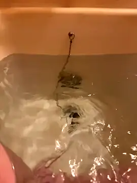 Snapshot of houkeiboy78 chatting on 12-18-25, 10:54 houkeiboy78 online show from 12-18-25, 10:54