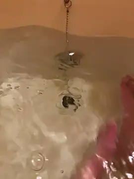 Snapshot of houkeiboy78 chatting on 01-10-26, 10:28 houkeiboy78 online show from 01-10-26, 10:28