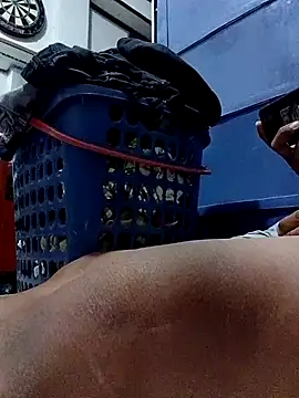 Snapshot of Malibognaburat chatting on 03-14-26, 06:24 Malibognaburat online show from 03-14-26, 06:24