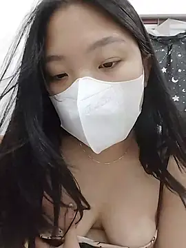 linh-xinh18 online show from 07-22-26, 05:05