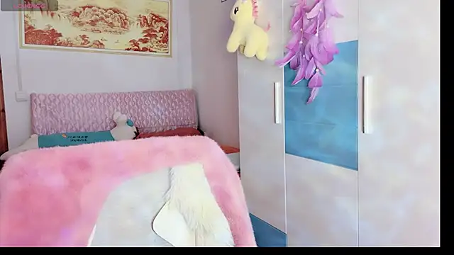 Snapshot of Xiaojuan61 chatting on 12-03-25, 07:38 Xiaojuan61 online show from 12-03-25, 07:38