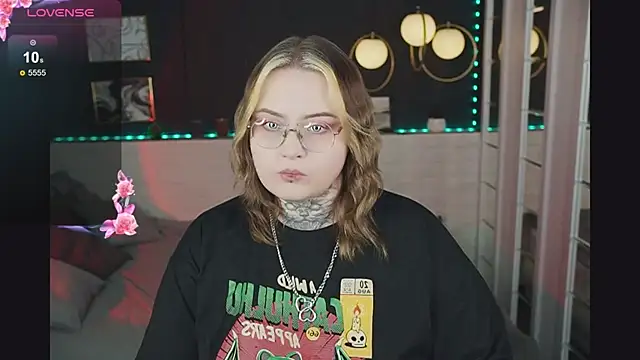 Arya Addams online show from 11-08-25, 12:00