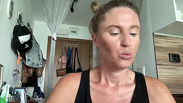 Ameli8 online show from 07-14-26, 11:05