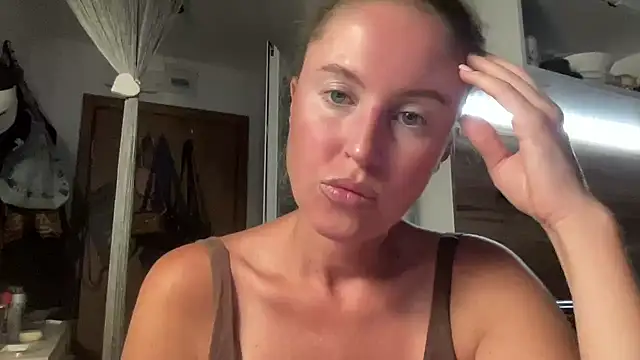 Ameli8 online show from 07-19-26, 07:28