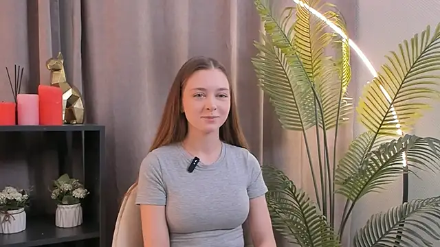 AnhMounkes online show from 11-08-25, 07:19