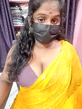 Keerthee  online show from 11-10-25, 11:53