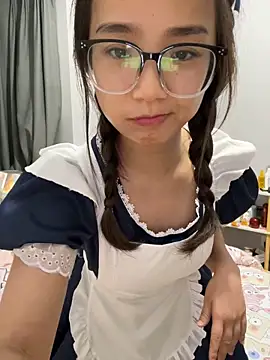 Hmm 0303 online show from 12-02-25, 02:34