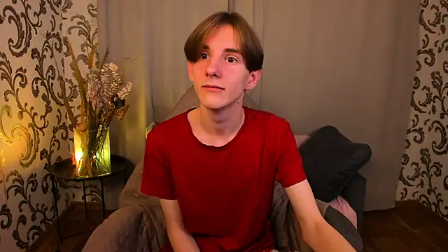 Snapshot of ted_lun chatting on 11-17-25, 06:46 ted lun online show from 11-17-25, 06:46