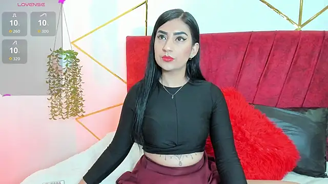 Paris Evans  online show from 11-28-25, 11:46