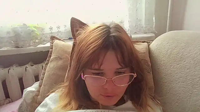 Snapshot of HornyElena chatting on 11-29-25, 11:46 HornyElena online show from 11-29-25, 11:46