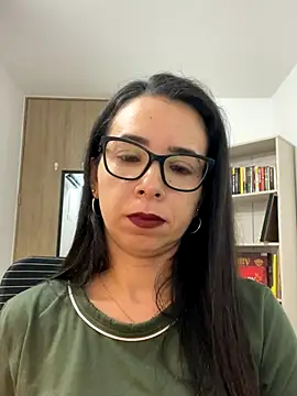 Snapshot of Vicky_ro chatting on 11-10-25, 11:09 Vicky ro online show from 11-10-25, 11:09