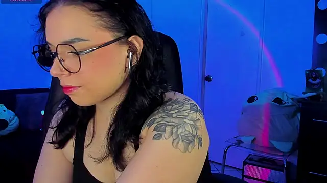 Snapshot of Dubraska_Rubio chatting on 05-16-26, 02:52 Dubraska Rubio online show from 05-16-26, 02:52