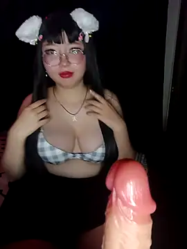 Snapshot of Michi_sauria1 chatting on 11-22-25, 12:53 Michi sauria1 online show from 11-22-25, 12:53