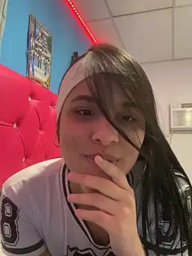 Chiquinquira3 online show from 06-24-26, 04:44