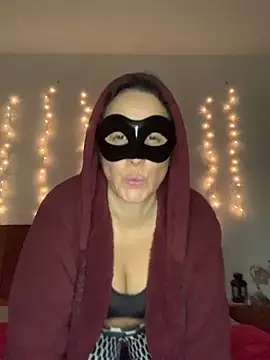 massagistahotbrunette online show from 02-07-26, 06:44