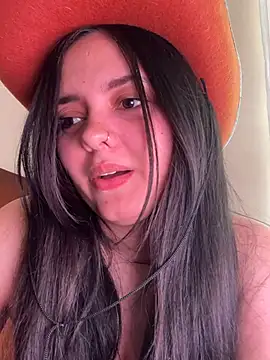 candicewest  online show from 03-08-26, 06:12