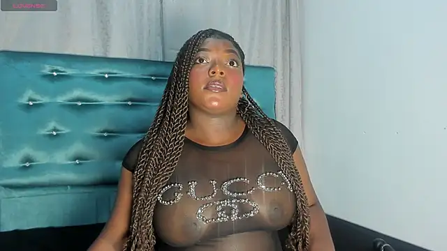 Snapshot of Tamaramilleer chatting on 11-10-25, 04:55 Tamaramilleer online show from 11-10-25, 04:55