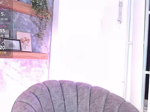 Snapshot of anicarter chatting on 12-01-25, 06:24 anicarter online show from 12-01-25, 06:24