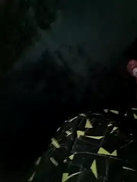 Snapshot of ricardo34mlg chatting on 11-06-25, 11:04 ricardo34mlg online show from 11-06-25, 11:04