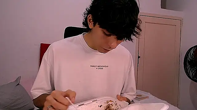 Bryant Connor online show from 01-05-26, 07:17