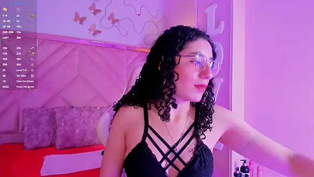 Snapshot of DemiJones_ chatting on 11-19-25, 03:50 DemiJones online show from 11-19-25, 03:50