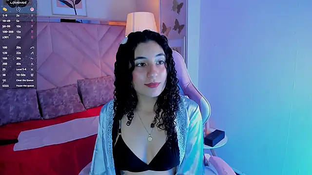 Snapshot of DemiJones_ chatting on 11-28-25, 04:26 DemiJones online show from 11-28-25, 04:26