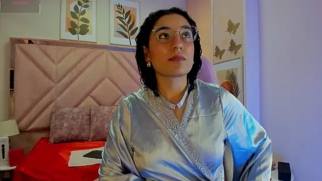 Snapshot of DemiJones_ chatting on 12-03-25, 04:09 DemiJones online show from 12-03-25, 04:09