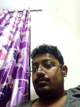 Snapshot of Your_yash2 chatting on 01-06-26, 05:05 Your yash2 online show from 01-06-26, 05:05