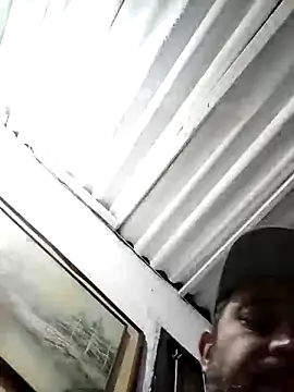 Snapshot of linahotlatina chatting on 11-15-25, 02:09 linahotlatina online show from 11-15-25, 02:09