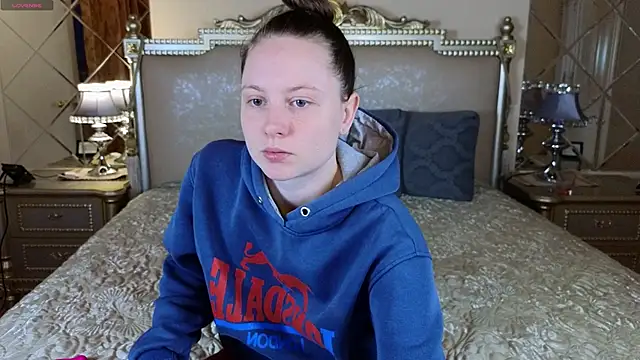 HolyBabyDoll online show from 11-28-25, 11:46