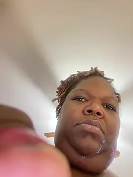 Babygir85 online show from 04-14-26, 02:01