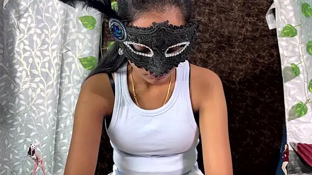 Snapshot of leenaboy@xh chatting on 01-07-26, 07:49 leenaboyxh online show from 01-07-26, 07:49